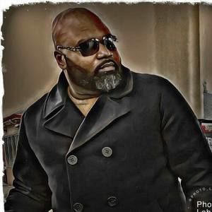 Meet your Posher, Ronnie